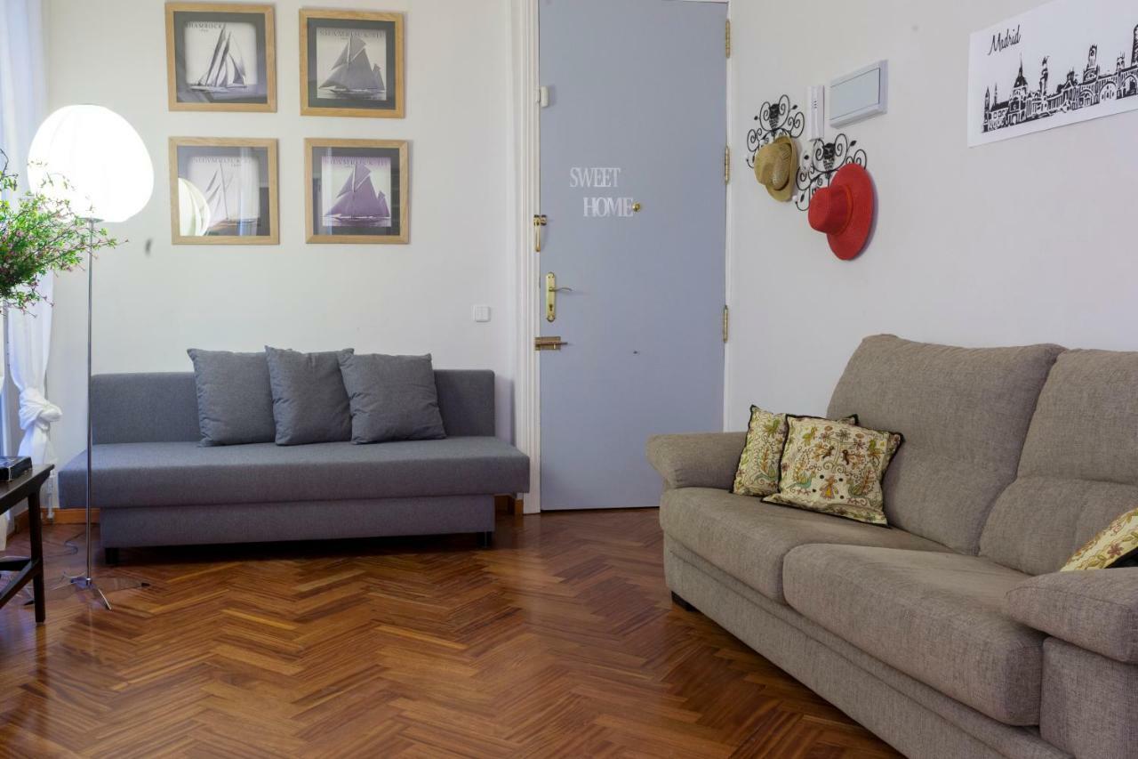 Elegante Piso Junto Al Museo Del Prado Leilighet Madrid Eksteriør bilde